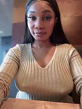 __Nessa__ from StripChat