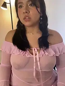 _Bella_7 from StripChat