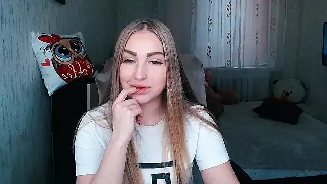 _KittyBoo from StripChat