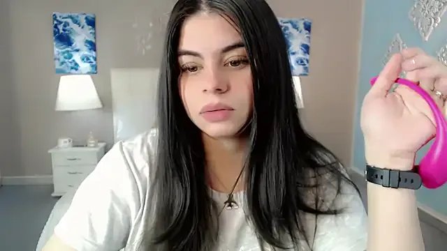 _Maddison_Ivanova_ from StripChat