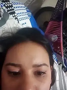 _Miaaleon from StripChat