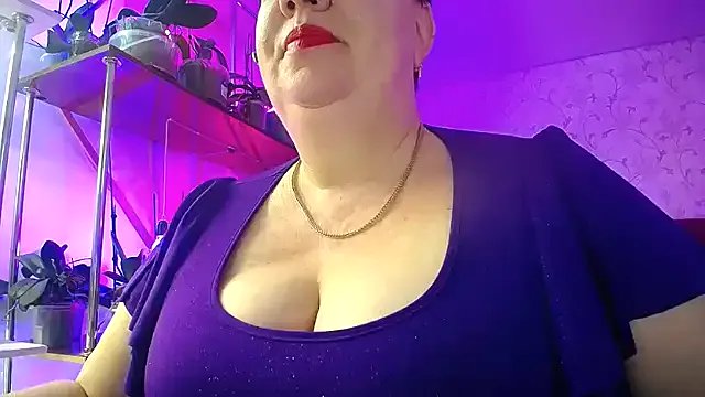 _Sweet_Woman from StripChat