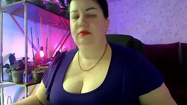 _Sweet_Woman from StripChat