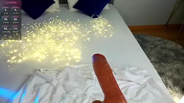 Naked Room _thunder_suck 