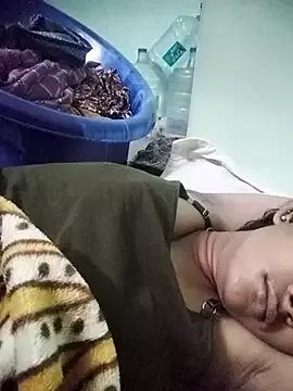 Aadhini01 from StripChat