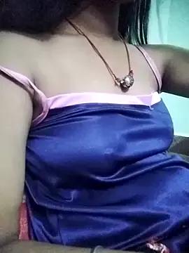 Aadhini01 from StripChat