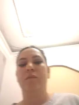 Abbyjoness21 from StripChat