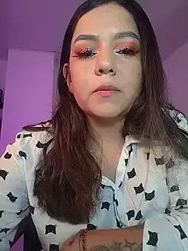 Abbyjoness21 from StripChat