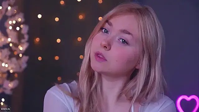 AccaCroyle from StripChat