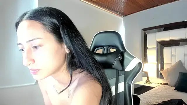 Adhara7 from StripChat