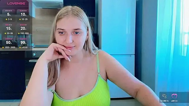 Adr1ana_ from StripChat