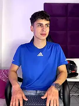 Naked Room AdrianRinaldi 