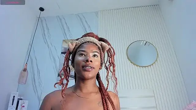 Afro_Luna from StripChat