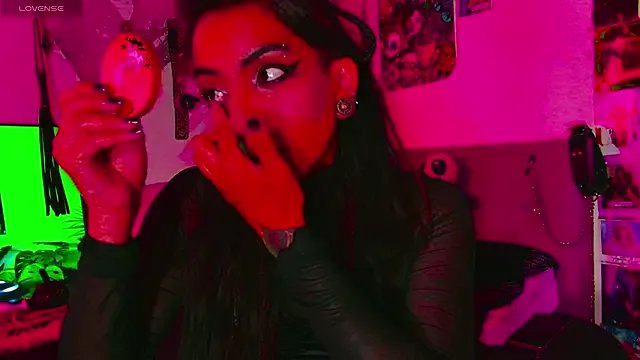 agathaaiko6 from StripChat