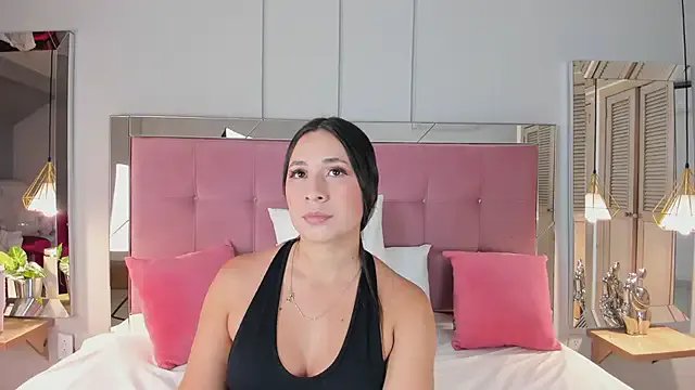 Ahincale from StripChat