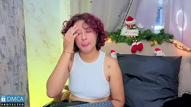 ahsly_Zam from StripChat