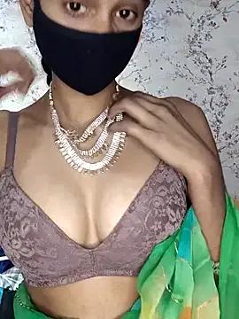 Aidakhan1212 from StripChat