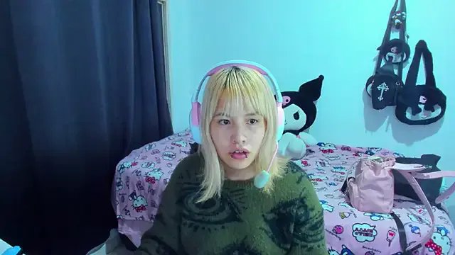 Akane-Mou on StripChat 