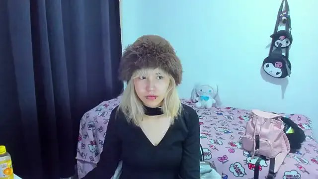Akane-Mou on StripChat 