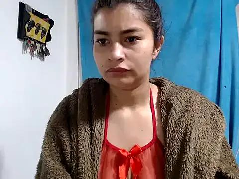 AlanaHotxx from StripChat