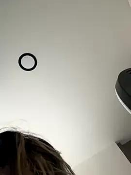 Alanna-foxx from StripChat