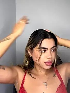 Alanna-foxx from StripChat