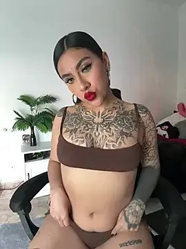 AlaskaLover from StripChat