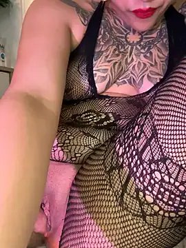 AlaskaLover from StripChat