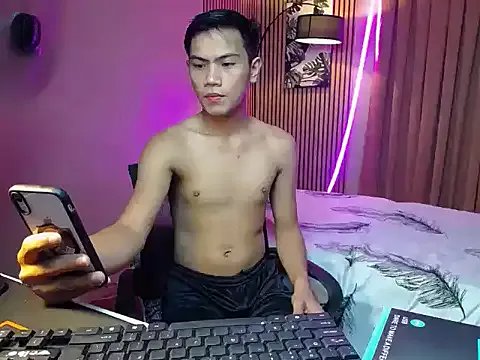 alex_cummer from StripChat