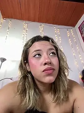 alexa_bluee from StripChat