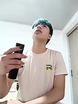 AlexanderCollman from StripChat is Freechat