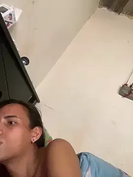 AlexaWarner from StripChat