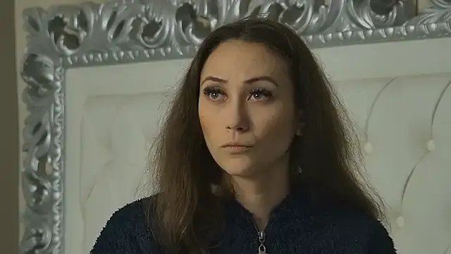 AliceMunro from StripChat