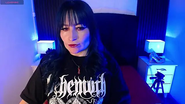 alicia_moom from StripChat