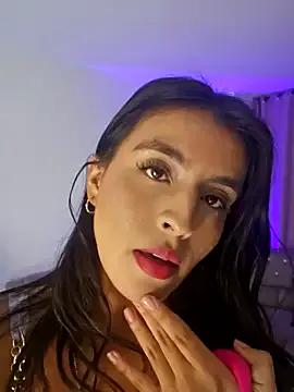 AliishaPss on StripChat 