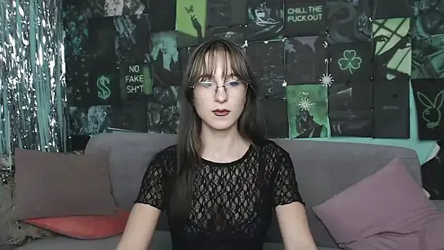 AlishaKellyi from StripChat