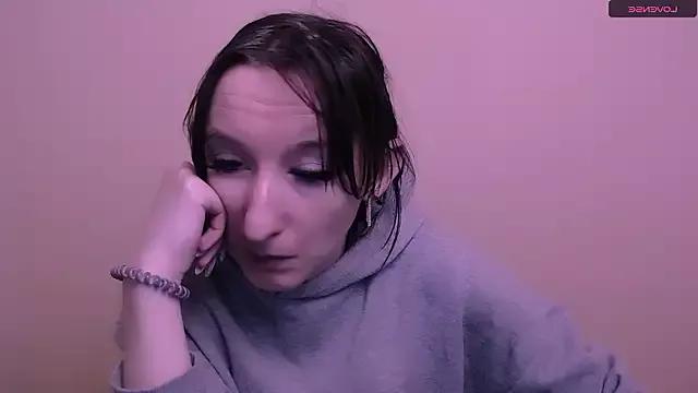 AmandaSell from StripChat