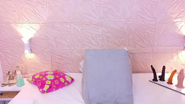 Amarantha_love69 from StripChat