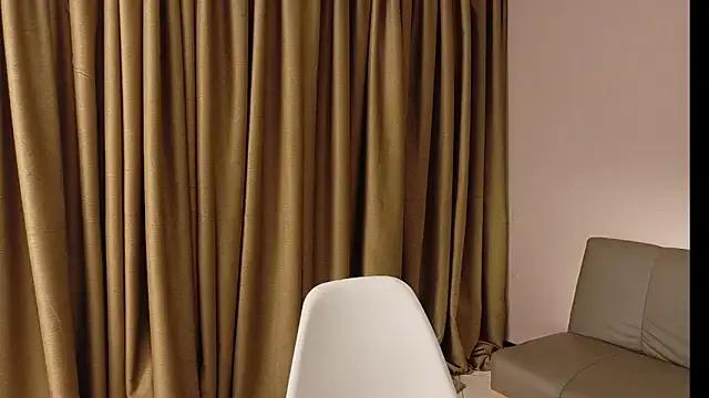 Amazonas_x from StripChat