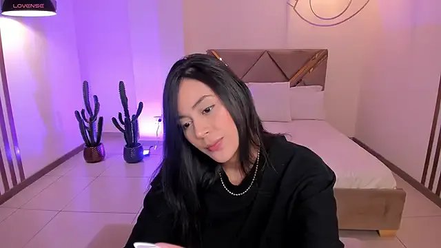 AmbarJames_ from StripChat