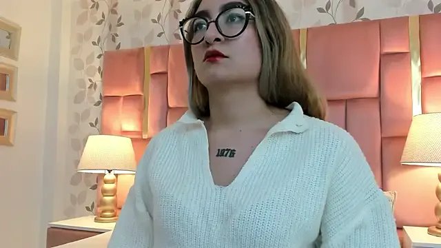 AmbarSantany from StripChat