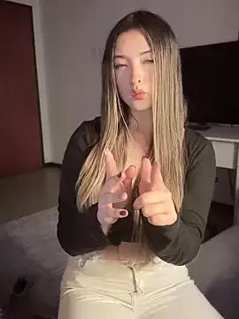 Amy_Littt from StripChat is Freechat