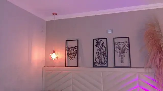 amy_miller1 from StripChat