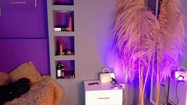 amy_miller1 from StripChat