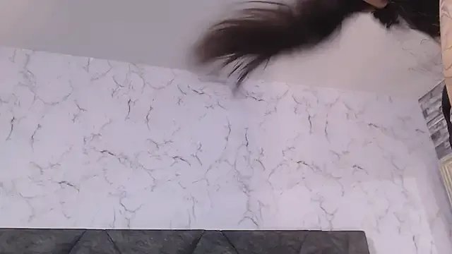 AmyMartinelli on StripChat 