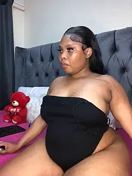 Anaelle24 from StripChat