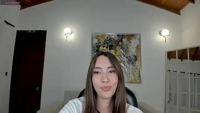 AnaisNin from StripChat