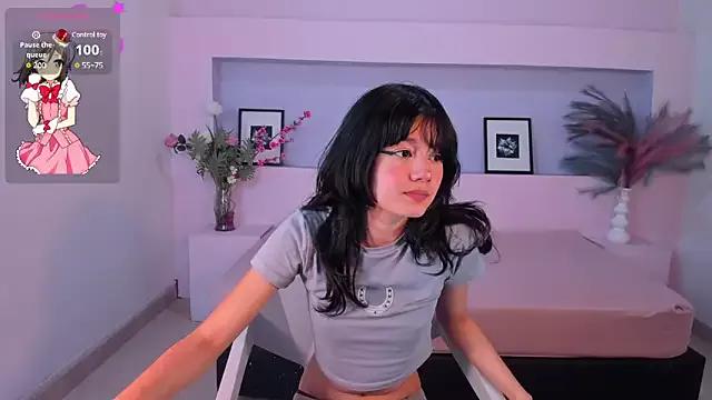 AnaisVelvet7 from StripChat