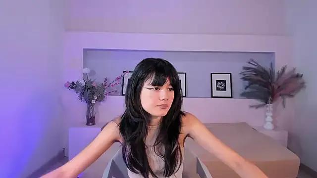 AnaisVelvet7 from StripChat