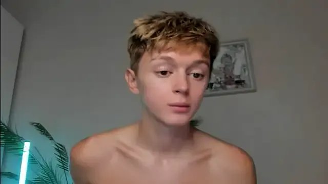 angleAndy from StripChat